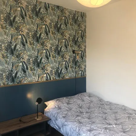 Guest house A Dans Maison Partagee
